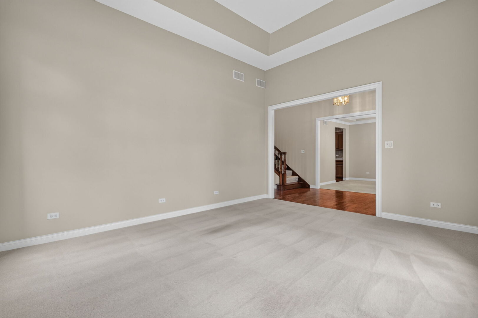 10897 Pioneer Trail Property Photo 22