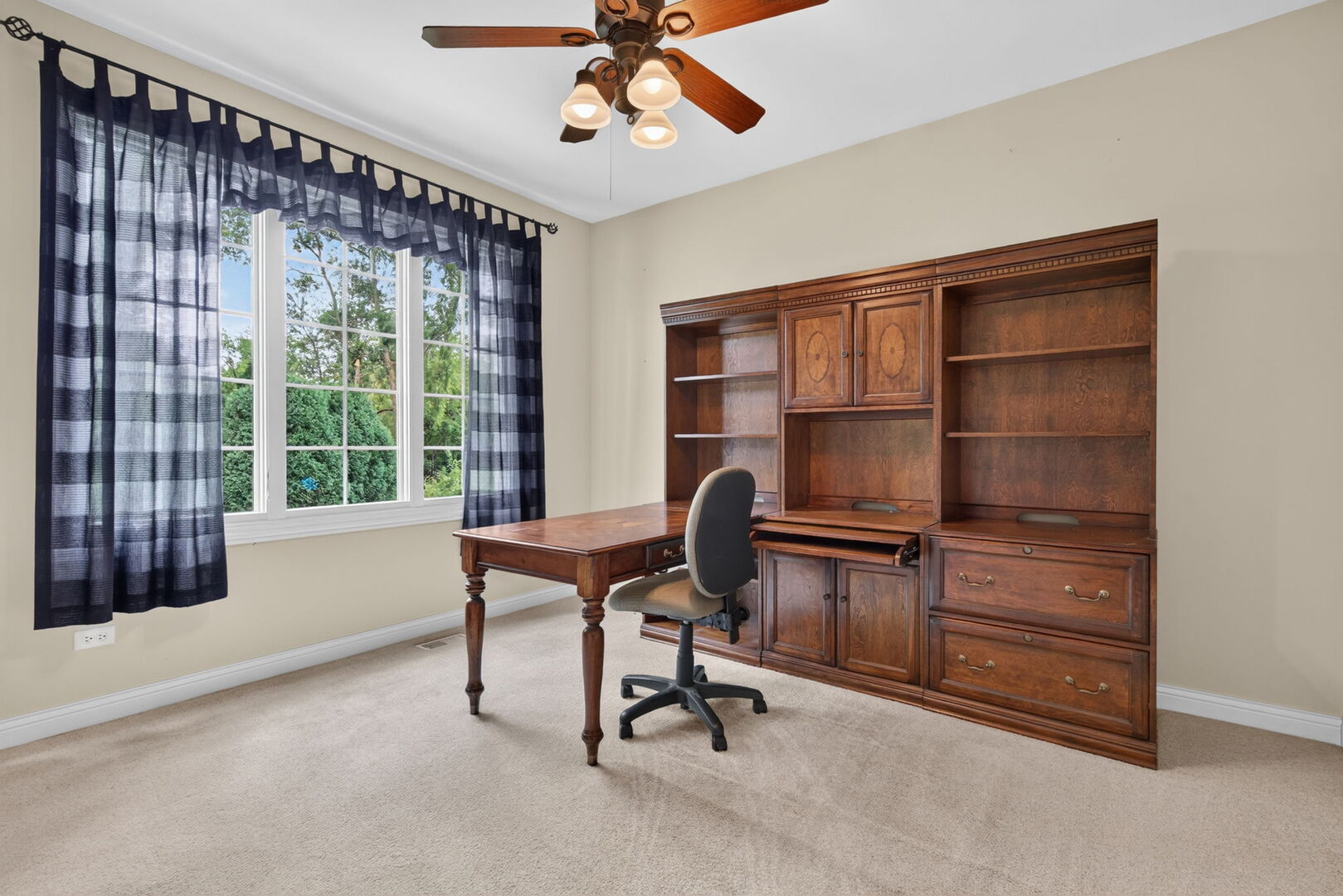 10897 Pioneer Trail Property Photo 25