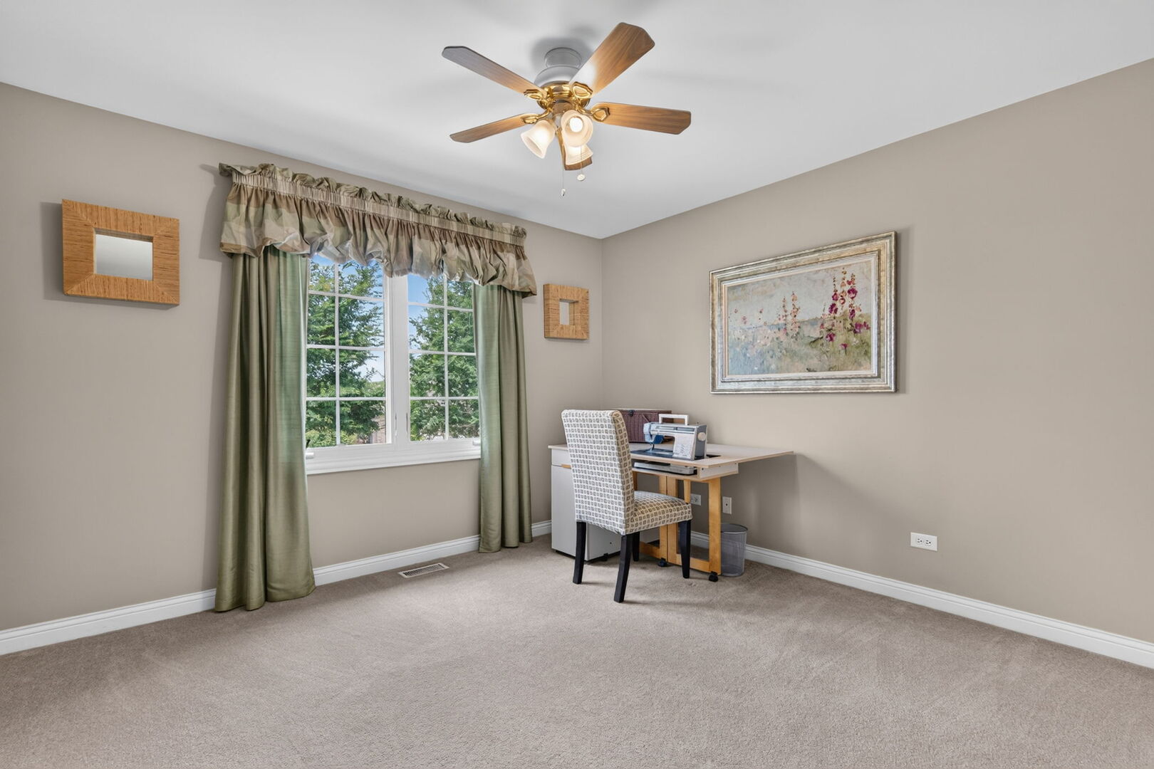 10897 Pioneer Trail Property Photo 34