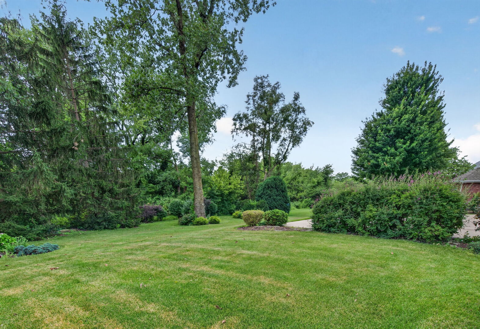 10897 Pioneer Trail Property Photo 56