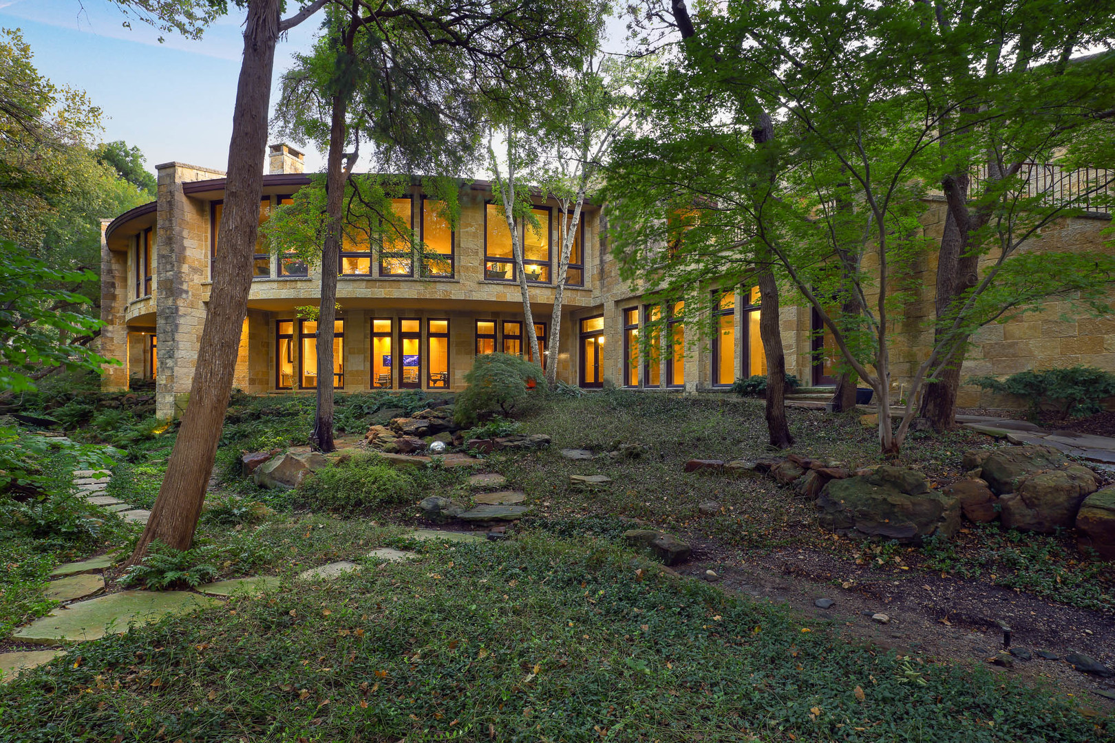 5110 Park Lane Property Photo 16