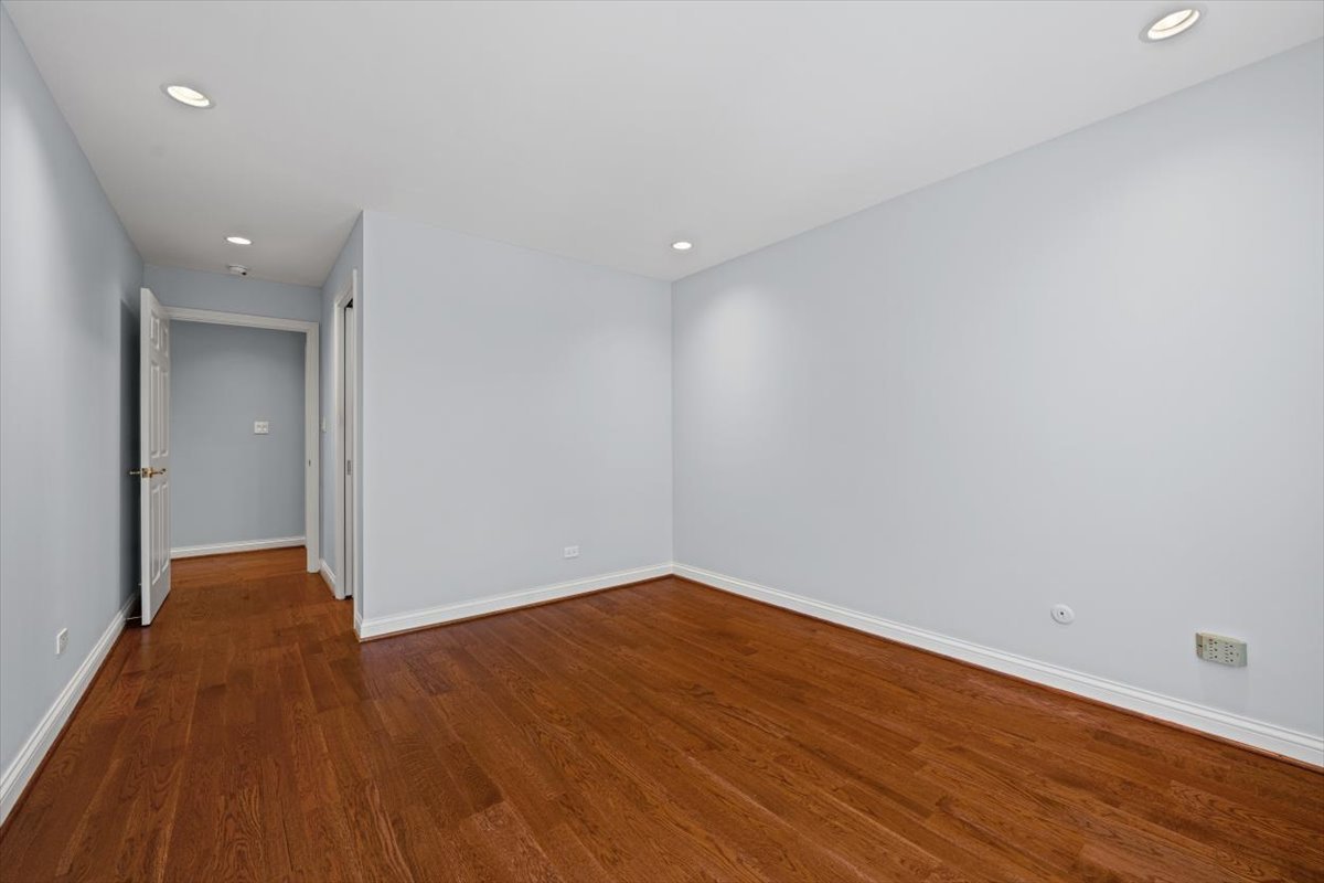 12776924 Property Photo 14