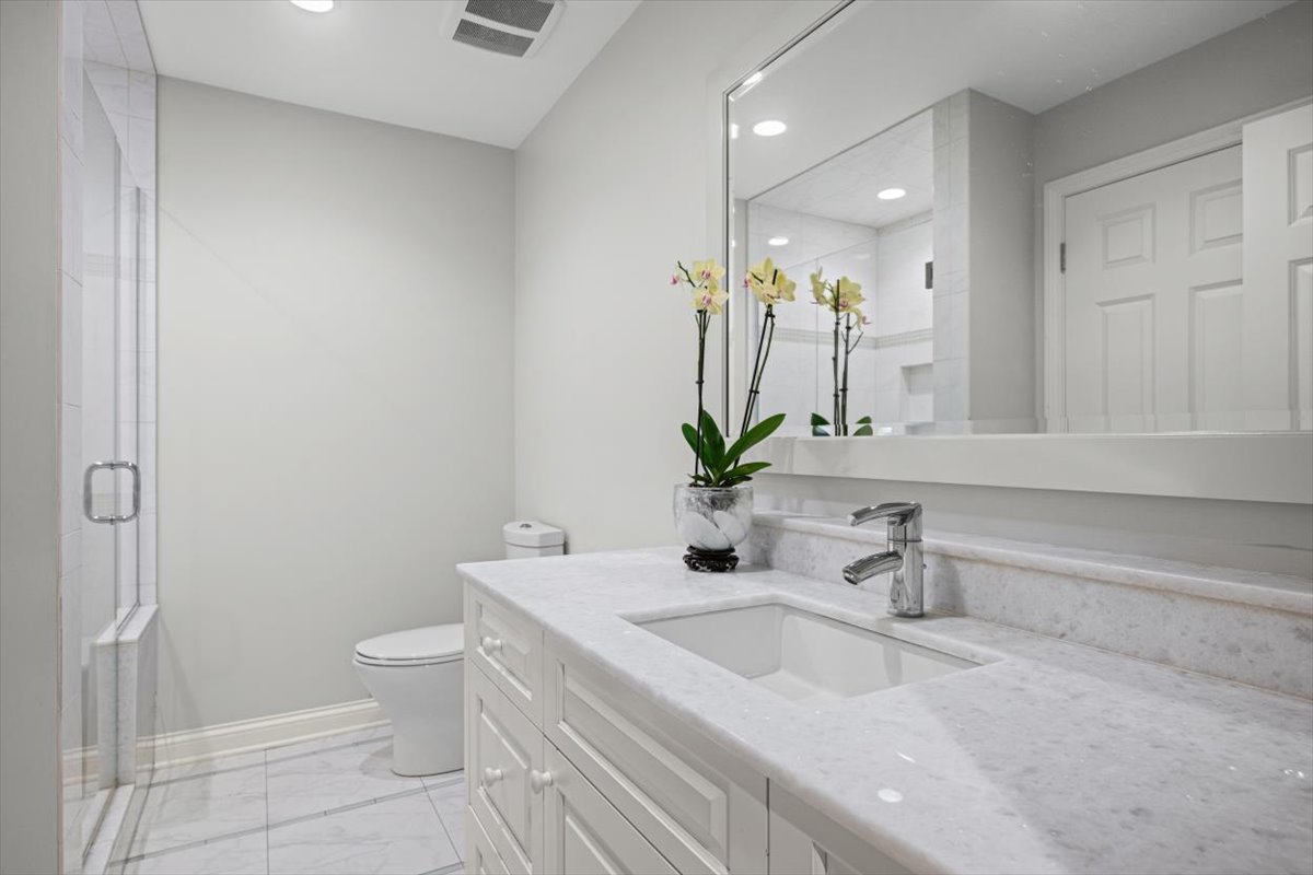 12776924 Property Photo 17