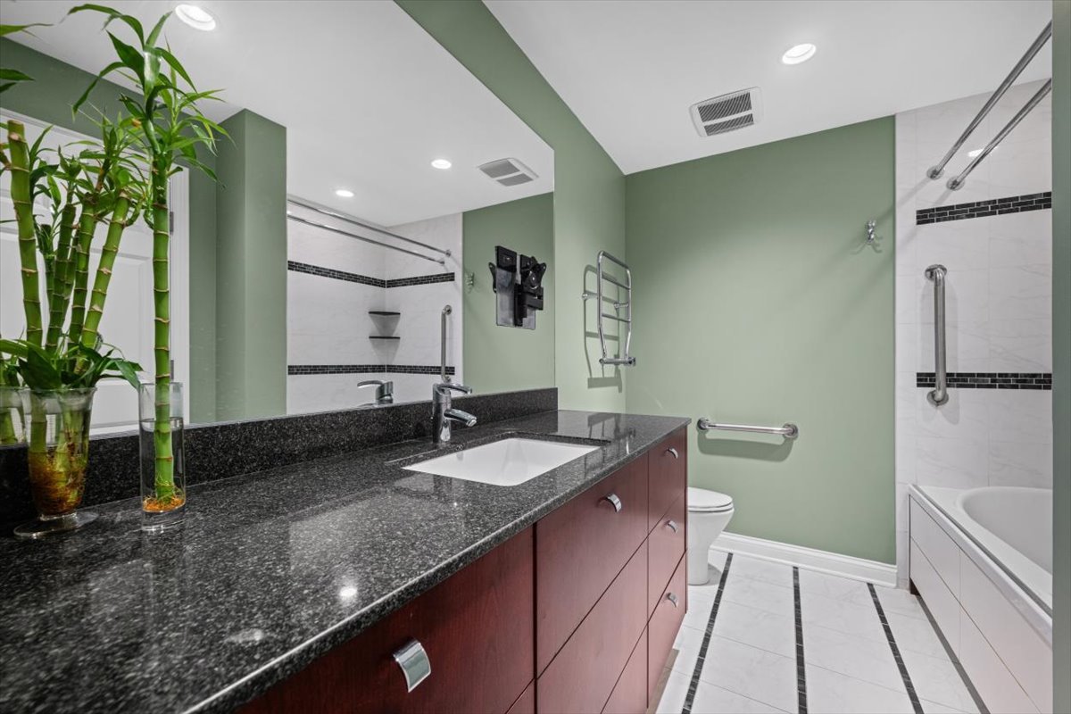 12776924 Property Photo 24