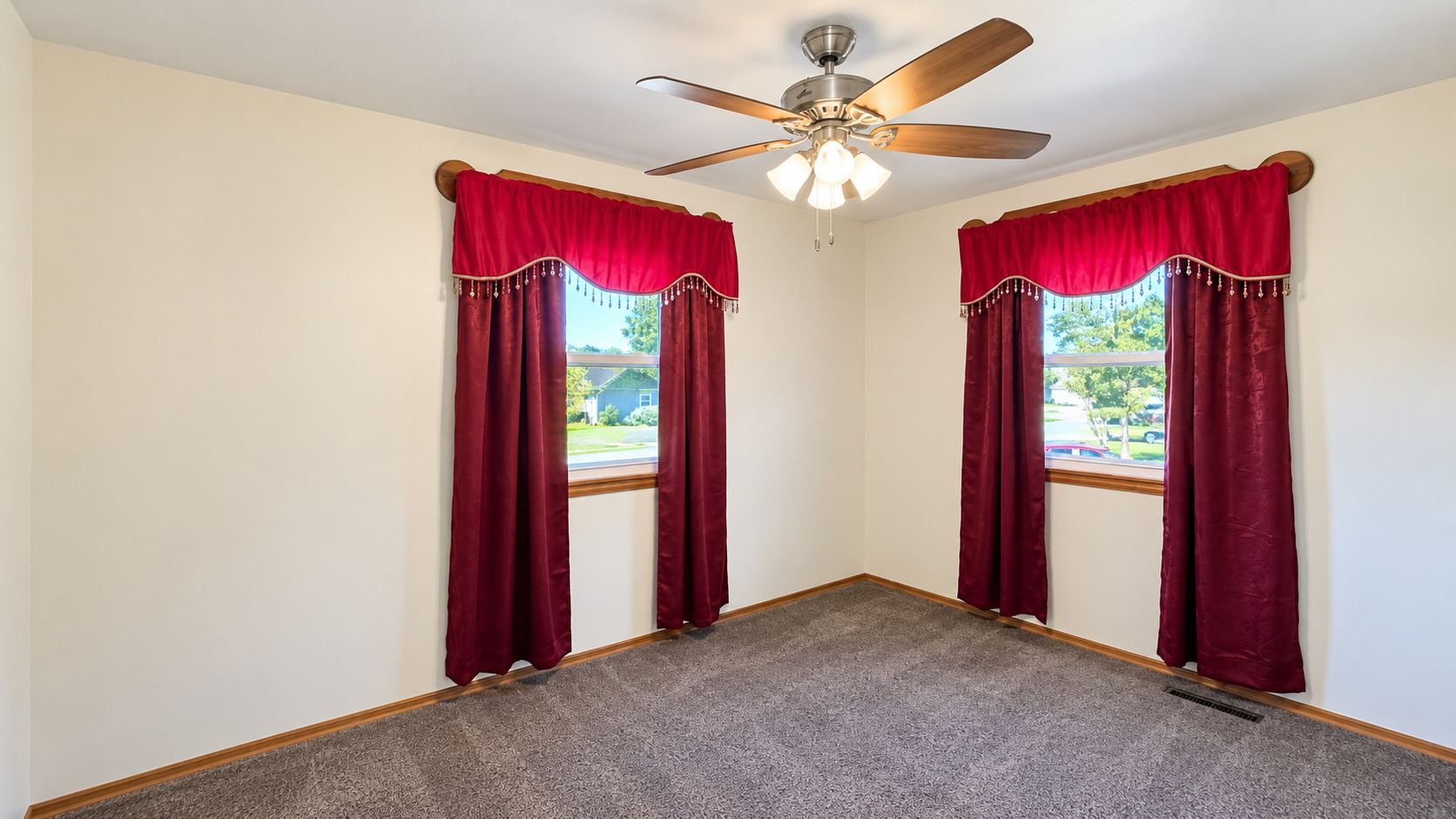 3049 Kimberly Street Property Photo 15