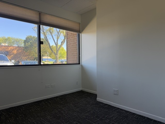 945 W Liberty Drive 10-c Property Photo 5