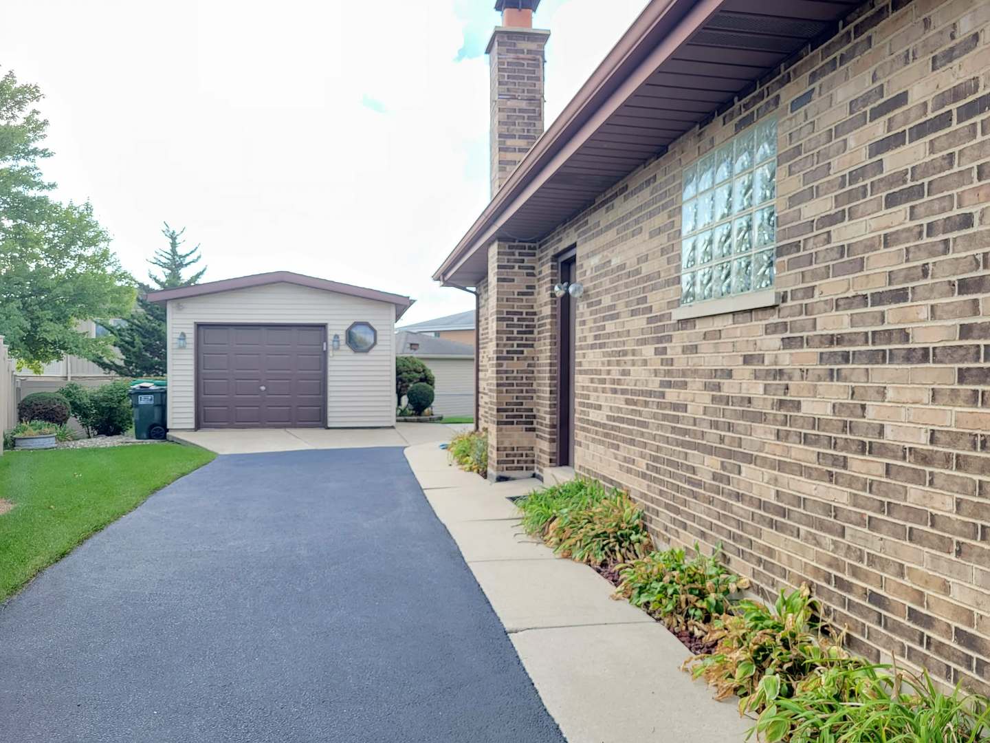 16042 85th Court Property Photo 26