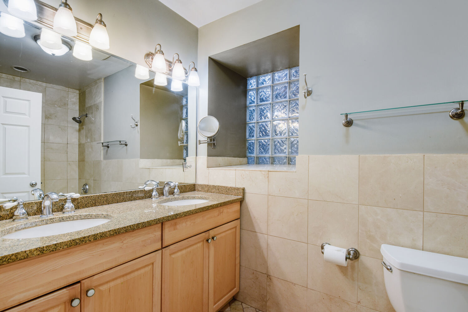1508 W Cortez Street 2 Property Photo 27