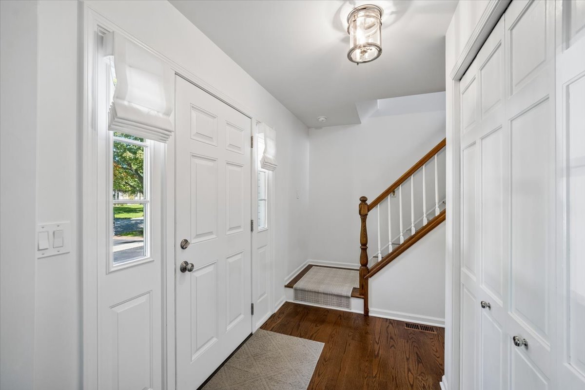 1709 Ronzheimer Avenue Property Photo 3