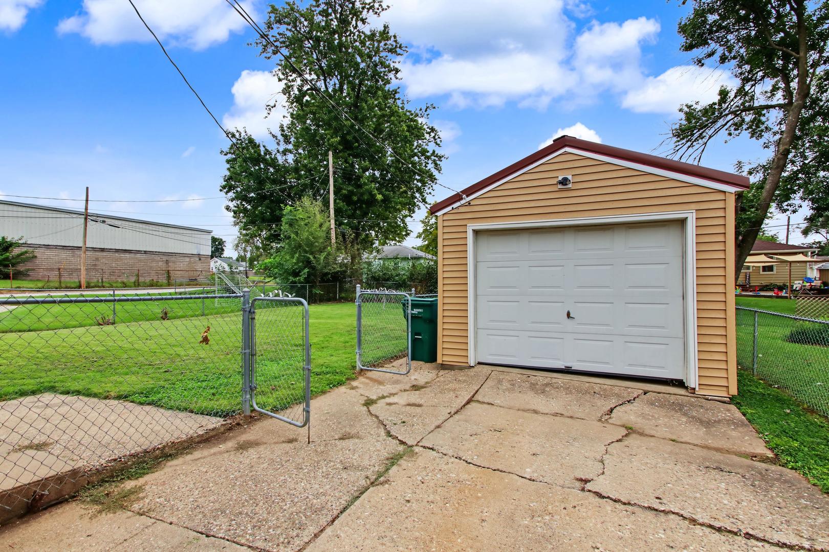 1818 Highland Drive Property Photo 24