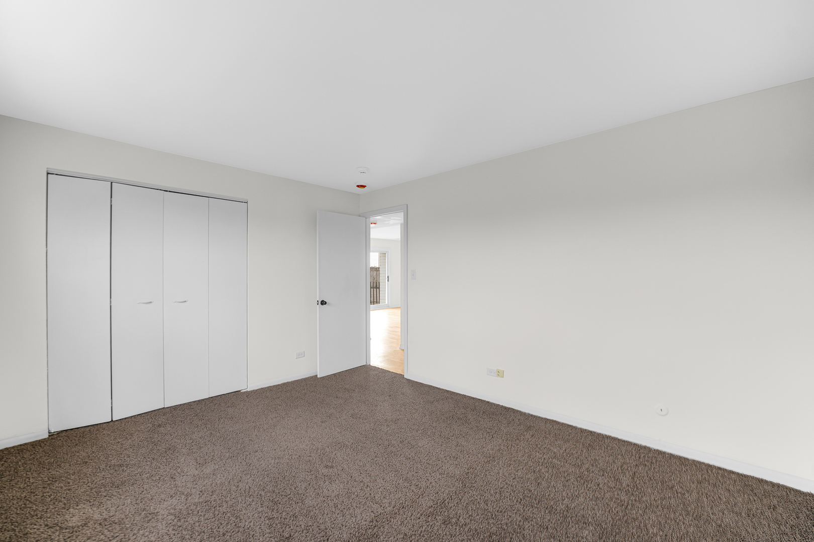 14544 S San Francisco Avenue Property Photo 8