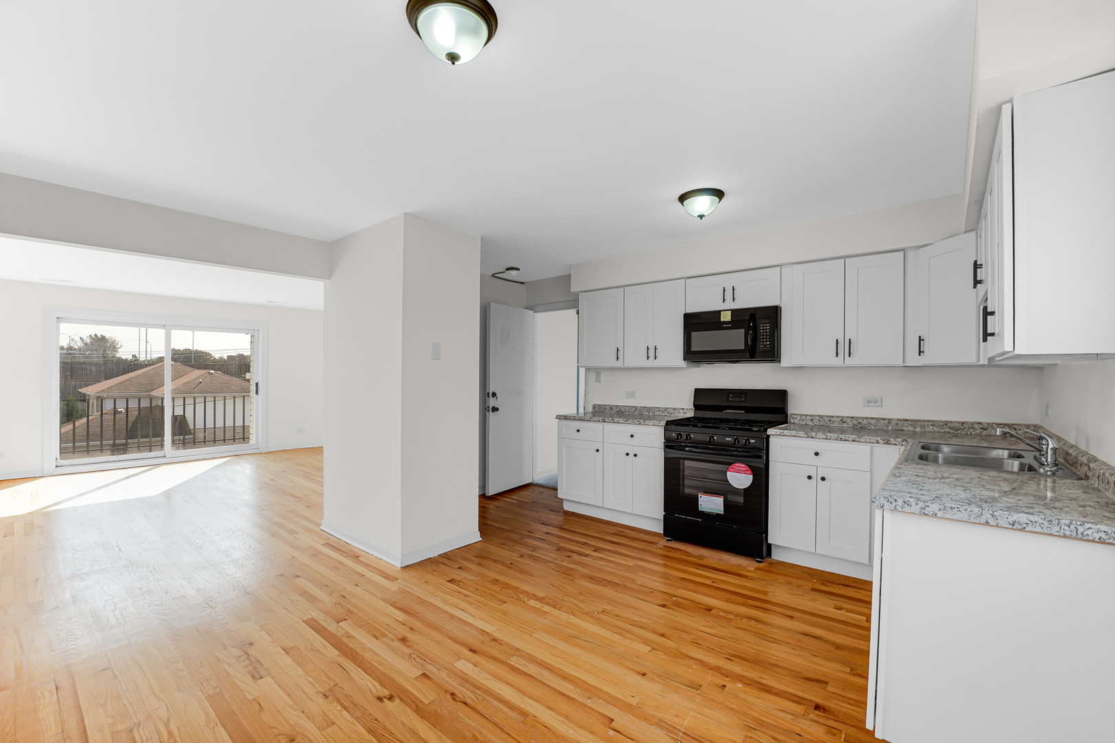 14544 S San Francisco Avenue Property Photo 13