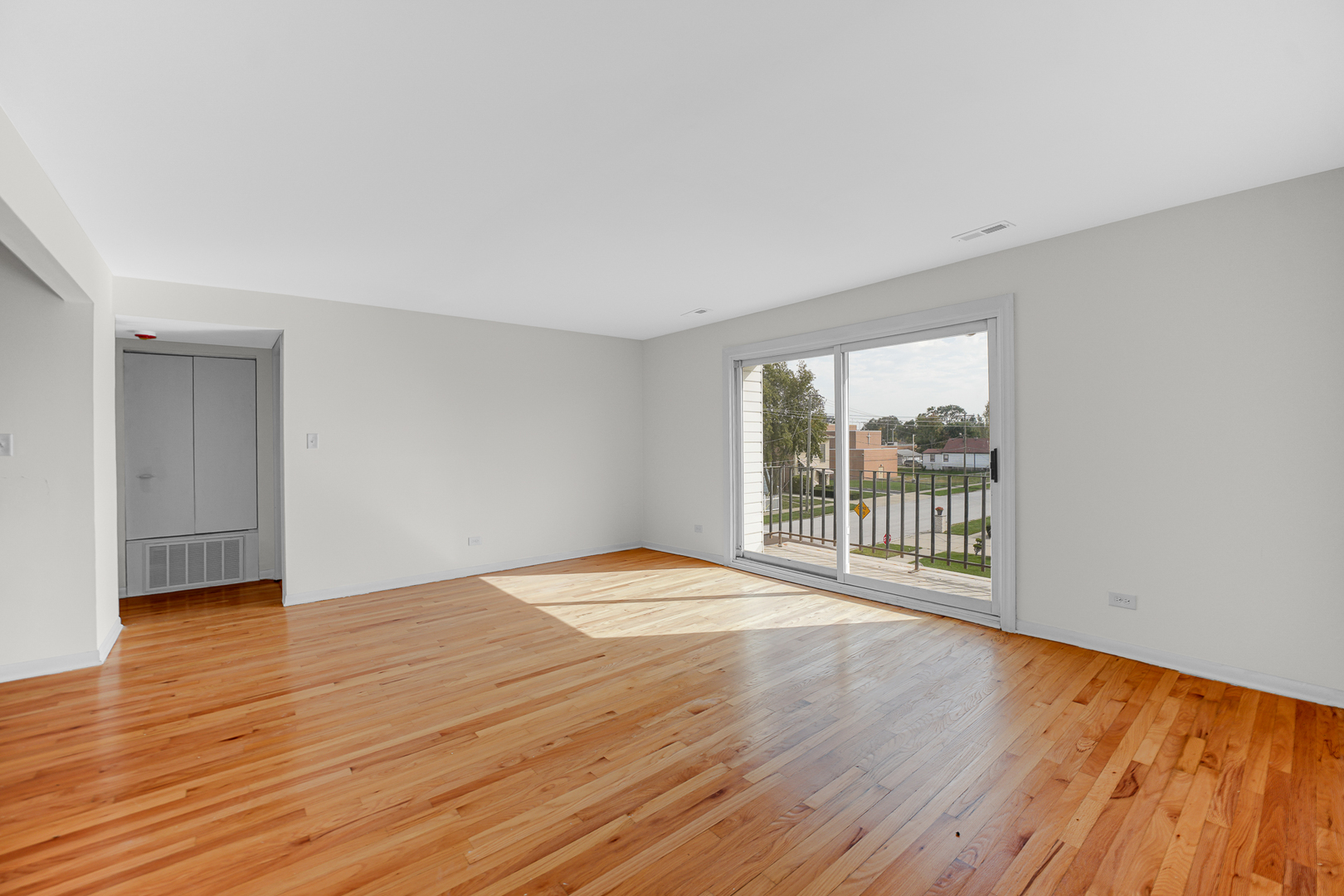 14544 S San Francisco Avenue Property Photo 16