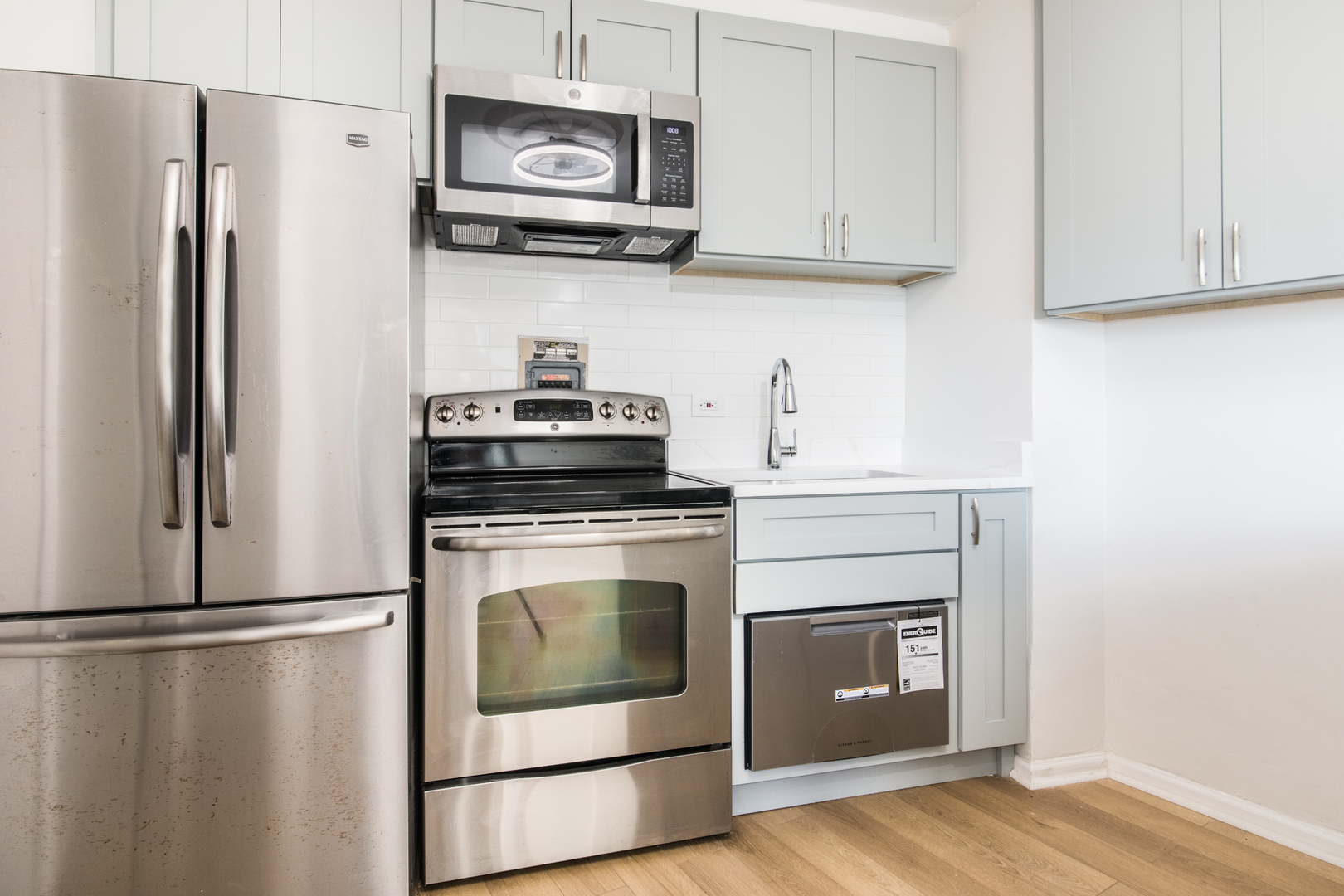 3410 N Lake Shore Drive 15g Property Photo 10