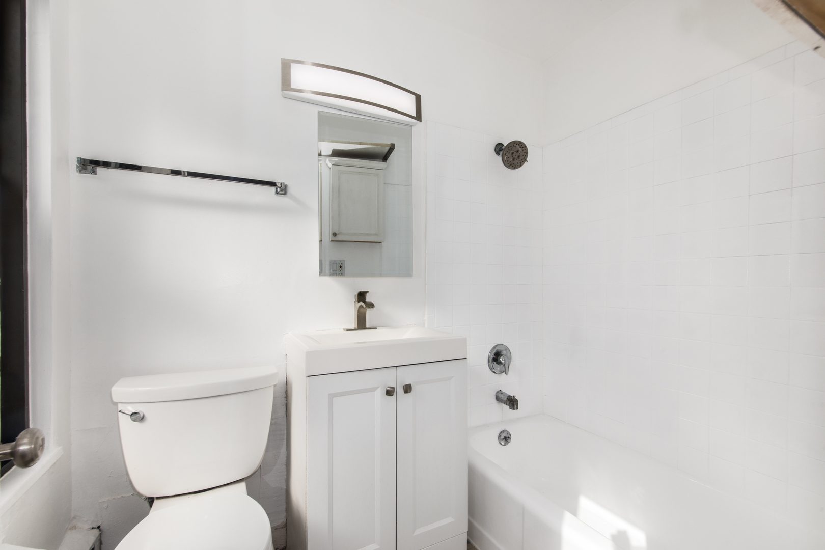 3410 N Lake Shore Drive 15g Property Photo 14
