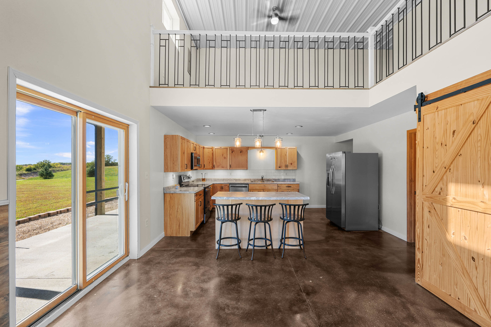 955 300th Street Property Photo 9
