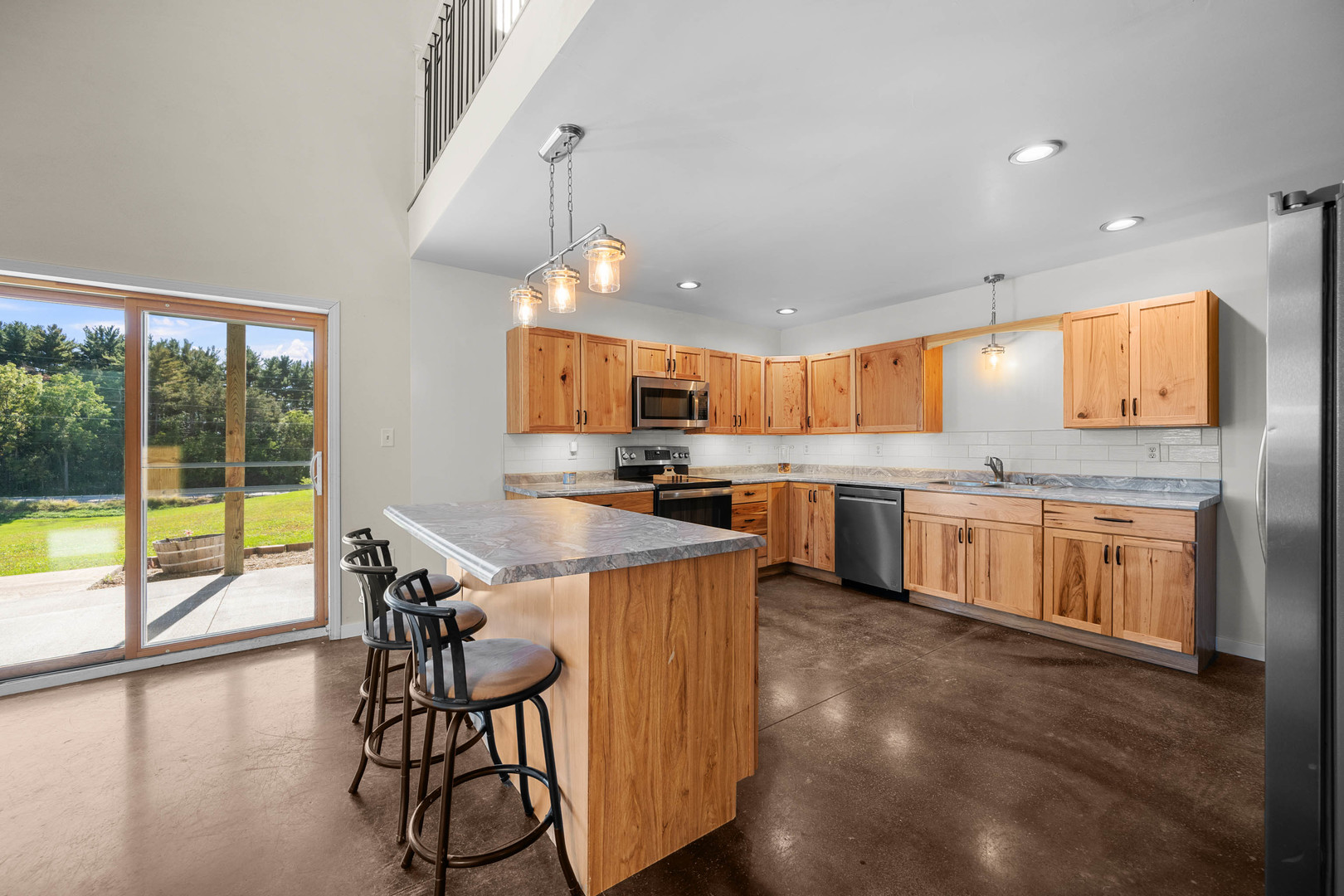 955 300th Street Property Photo 11