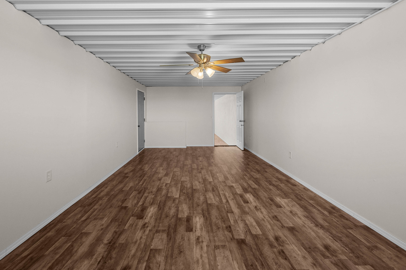 955 300th Street Property Photo 33