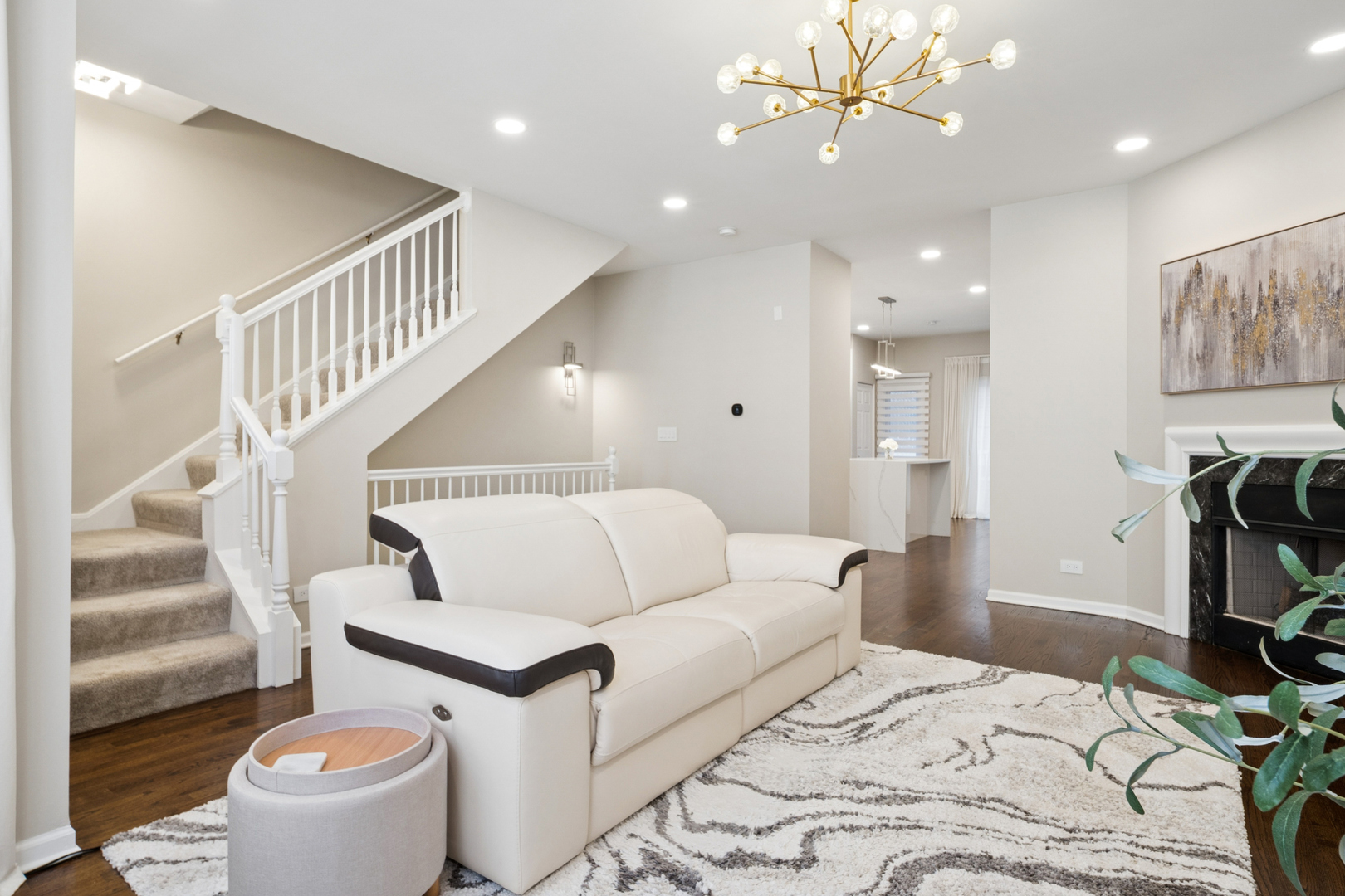 3738 Forest Avenue Property Photo 4