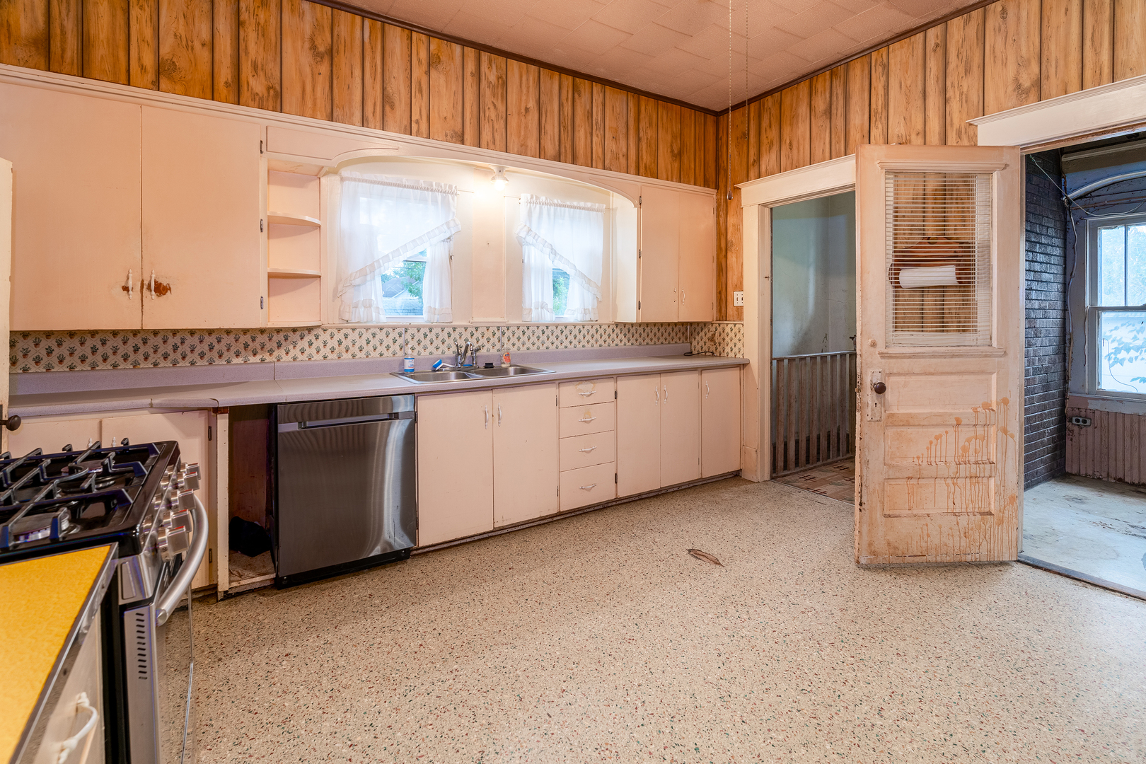 12777079 Property Photo 10