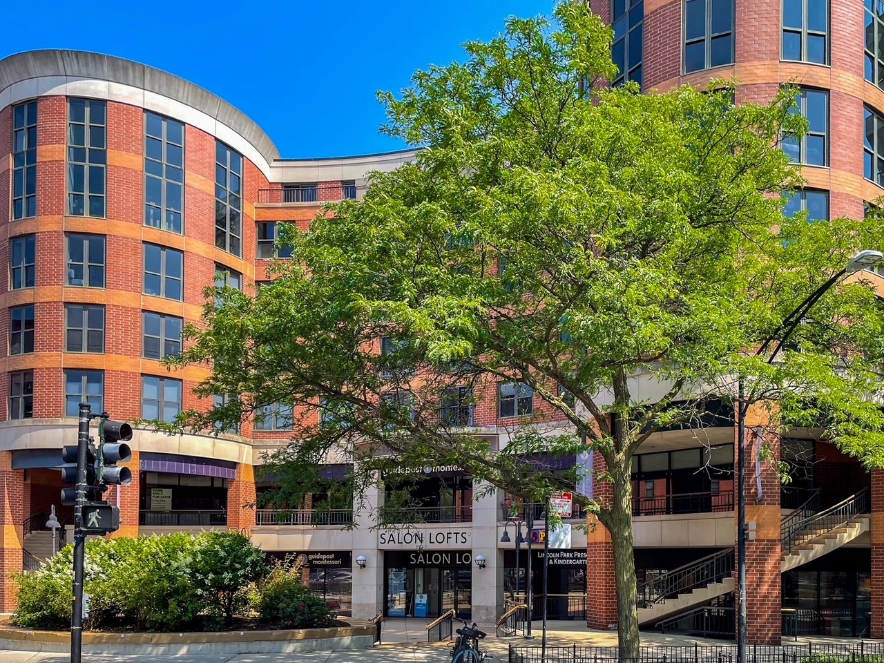 350 W Belden Avenue 511