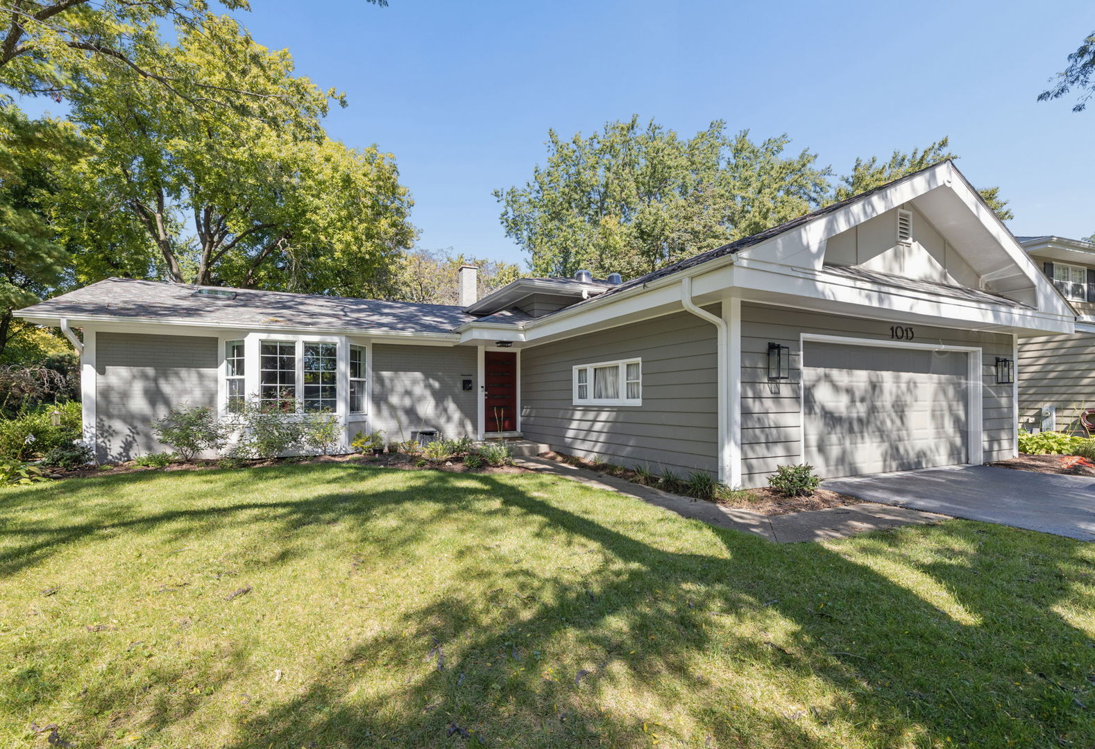 1013 Plum Hollow Court Property Photo 1