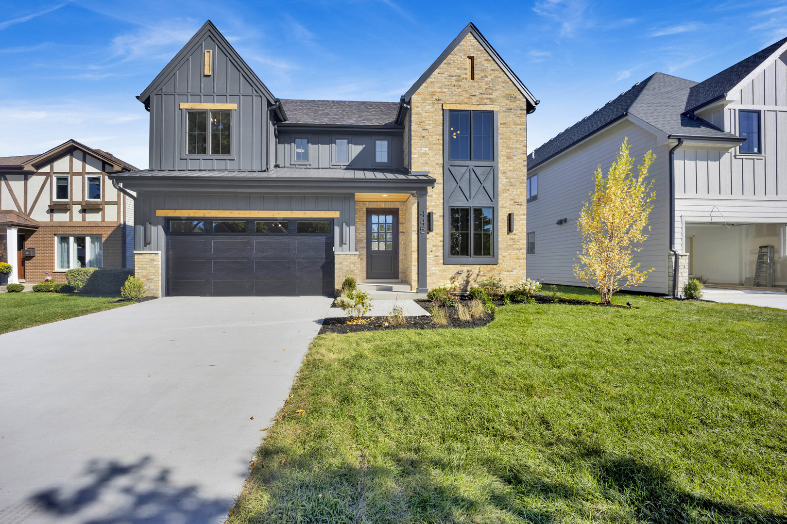 445 Broker Avenue Property Photo 1