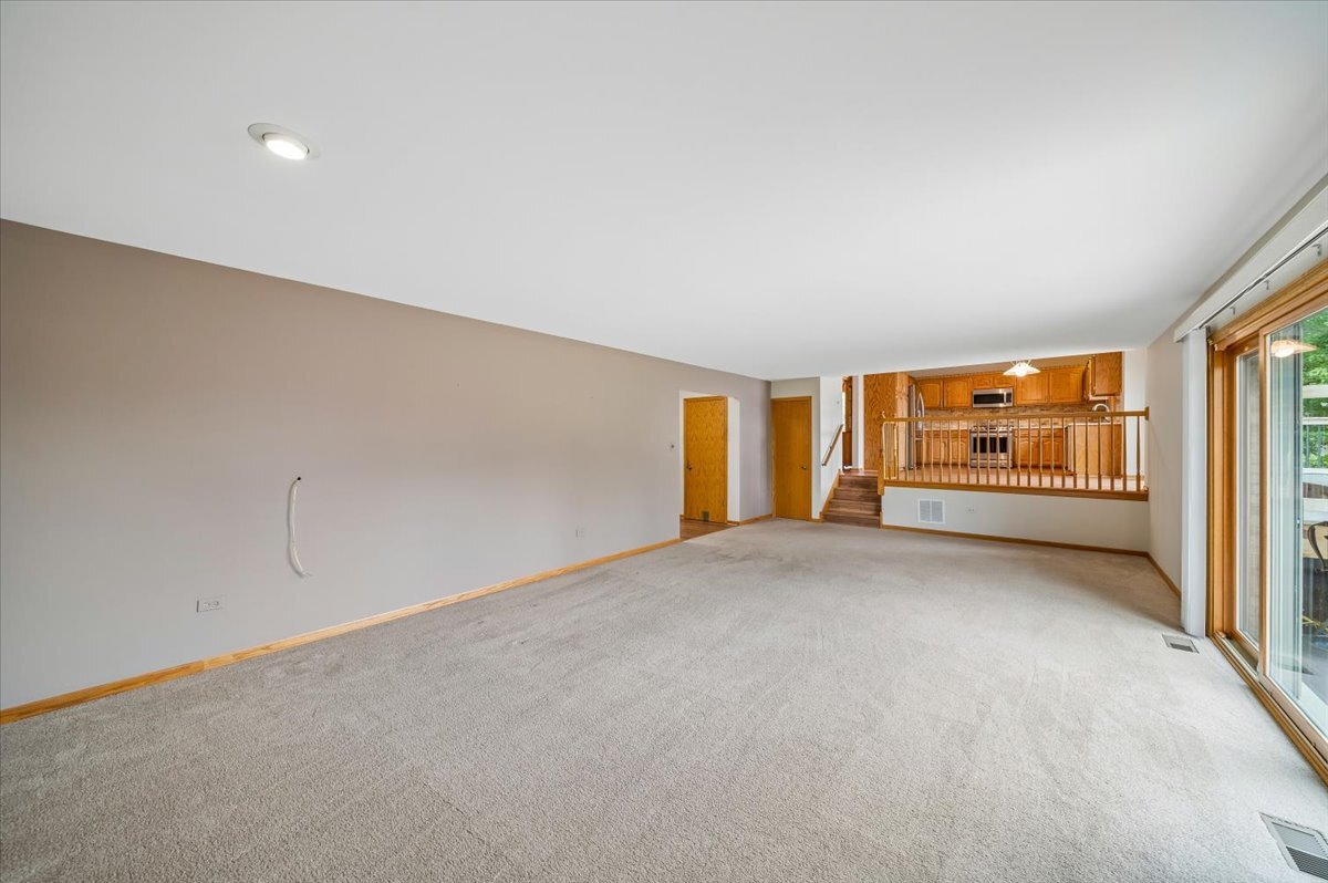 8424 Hollybrook Lane Property Photo 15