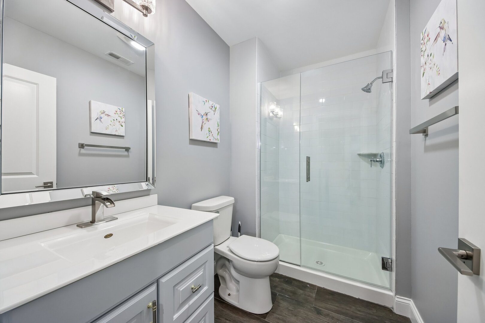 569 S Stratford Avenue Property Photo 37
