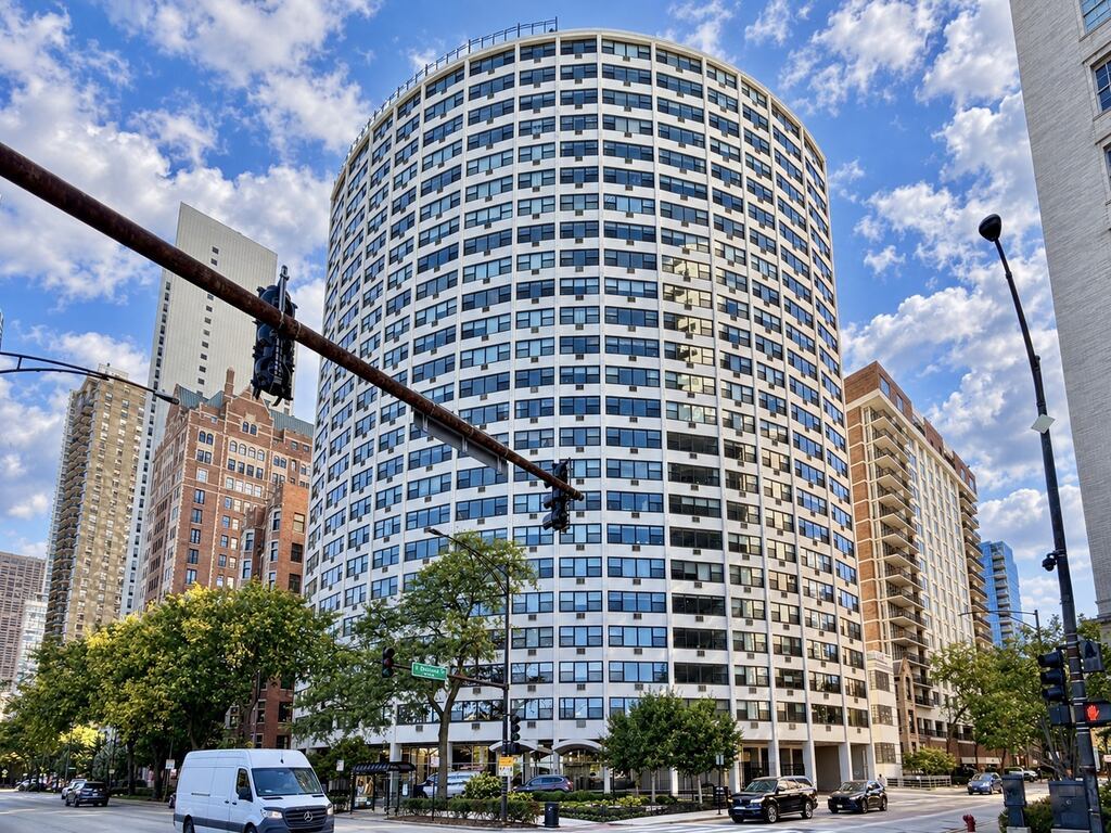 1150 N LAKE SHORE Drive 7K Property Photo 1