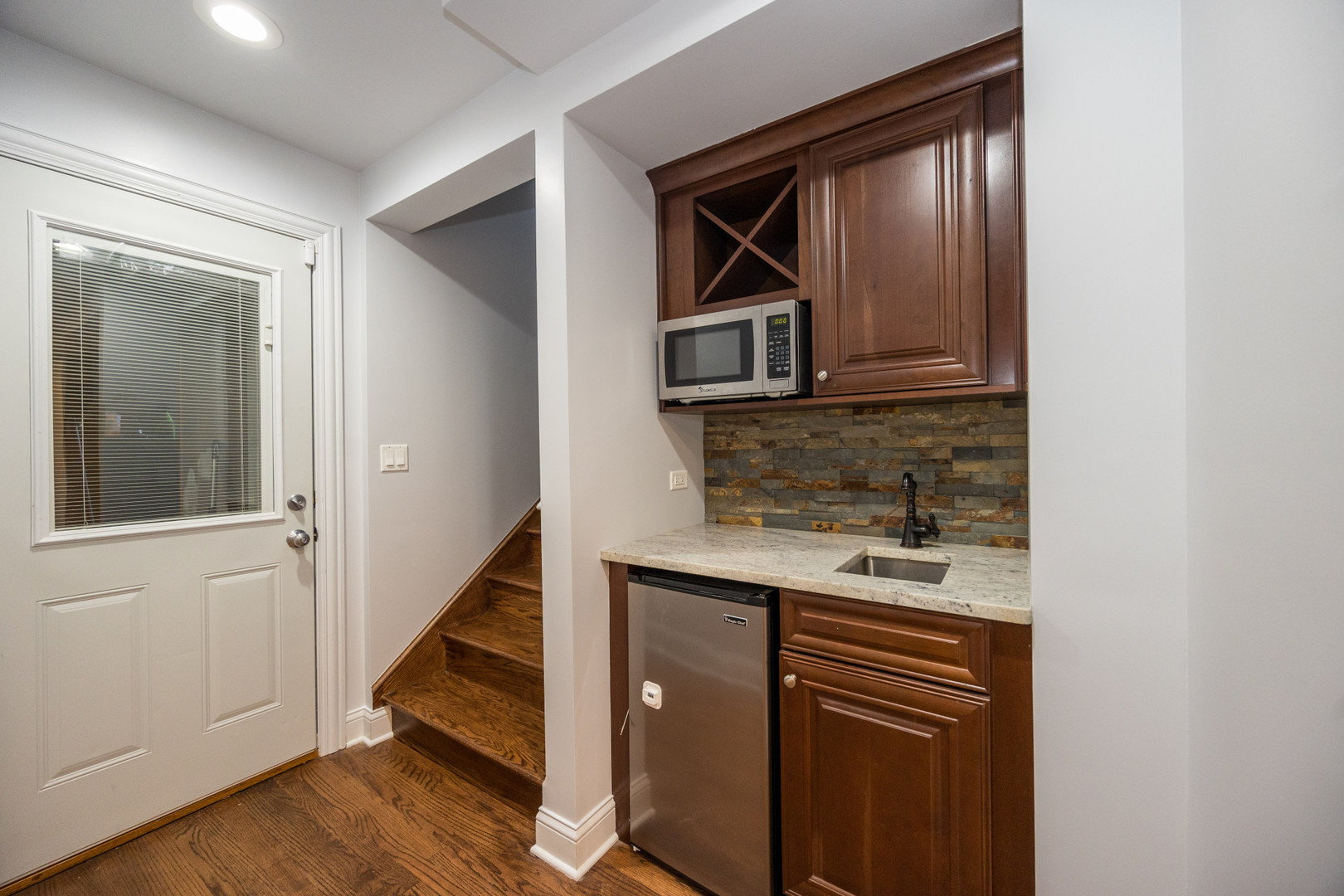 3616 N Christiana Avenue Property Photo 12