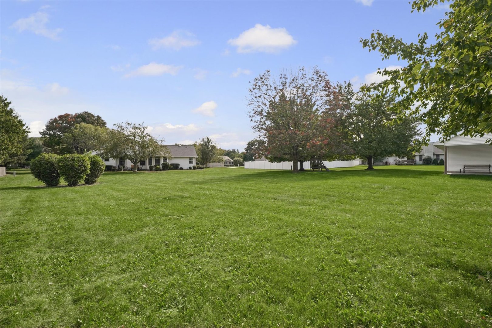 605 S Harrison Street Property Photo 44