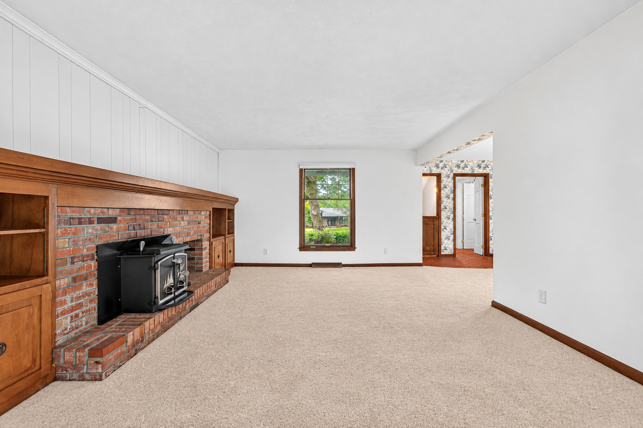 3125 Spring Lake Drive Property Photo 27