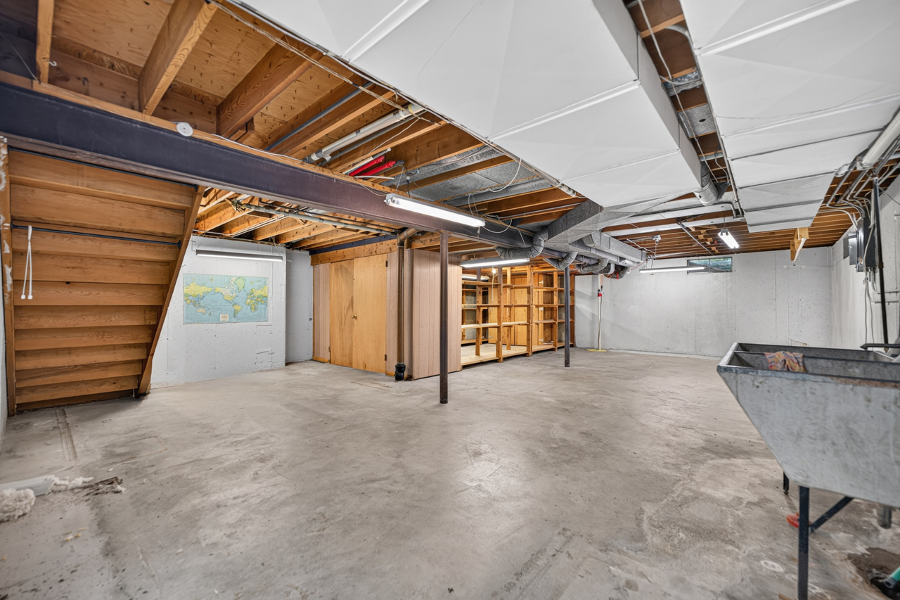 3125 Spring Lake Drive Property Photo 42