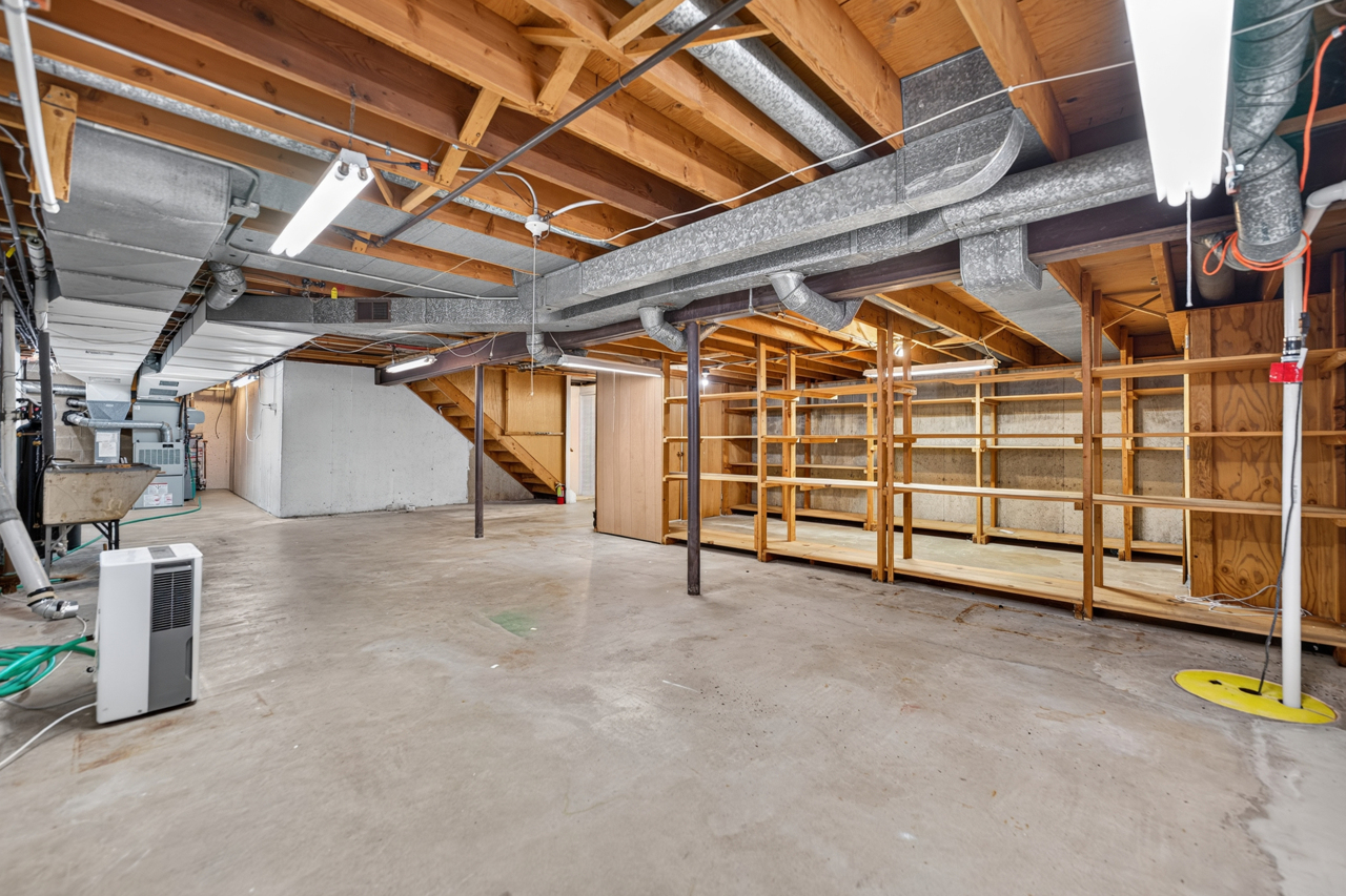 3125 Spring Lake Drive Property Photo 44