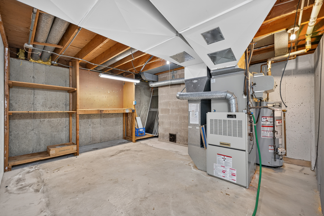 3125 Spring Lake Drive Property Photo 45