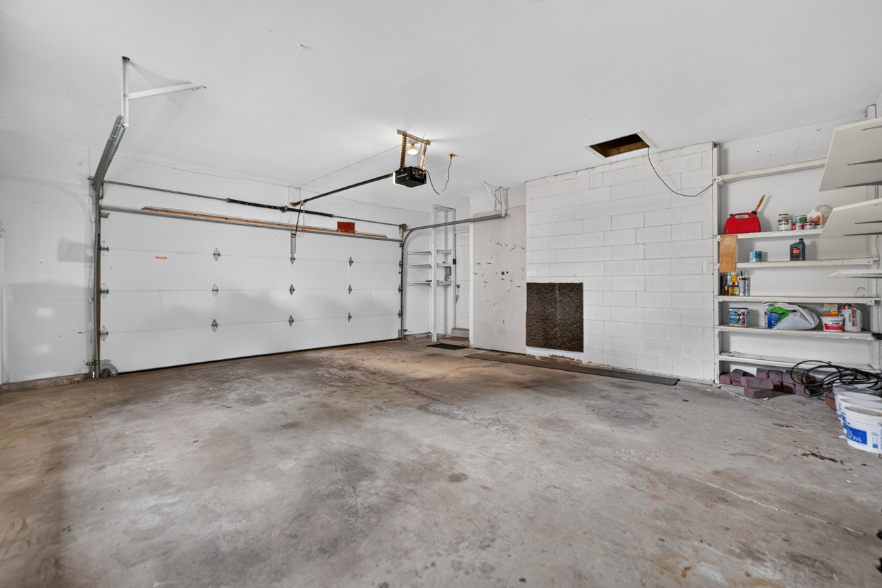3125 Spring Lake Drive Property Photo 47