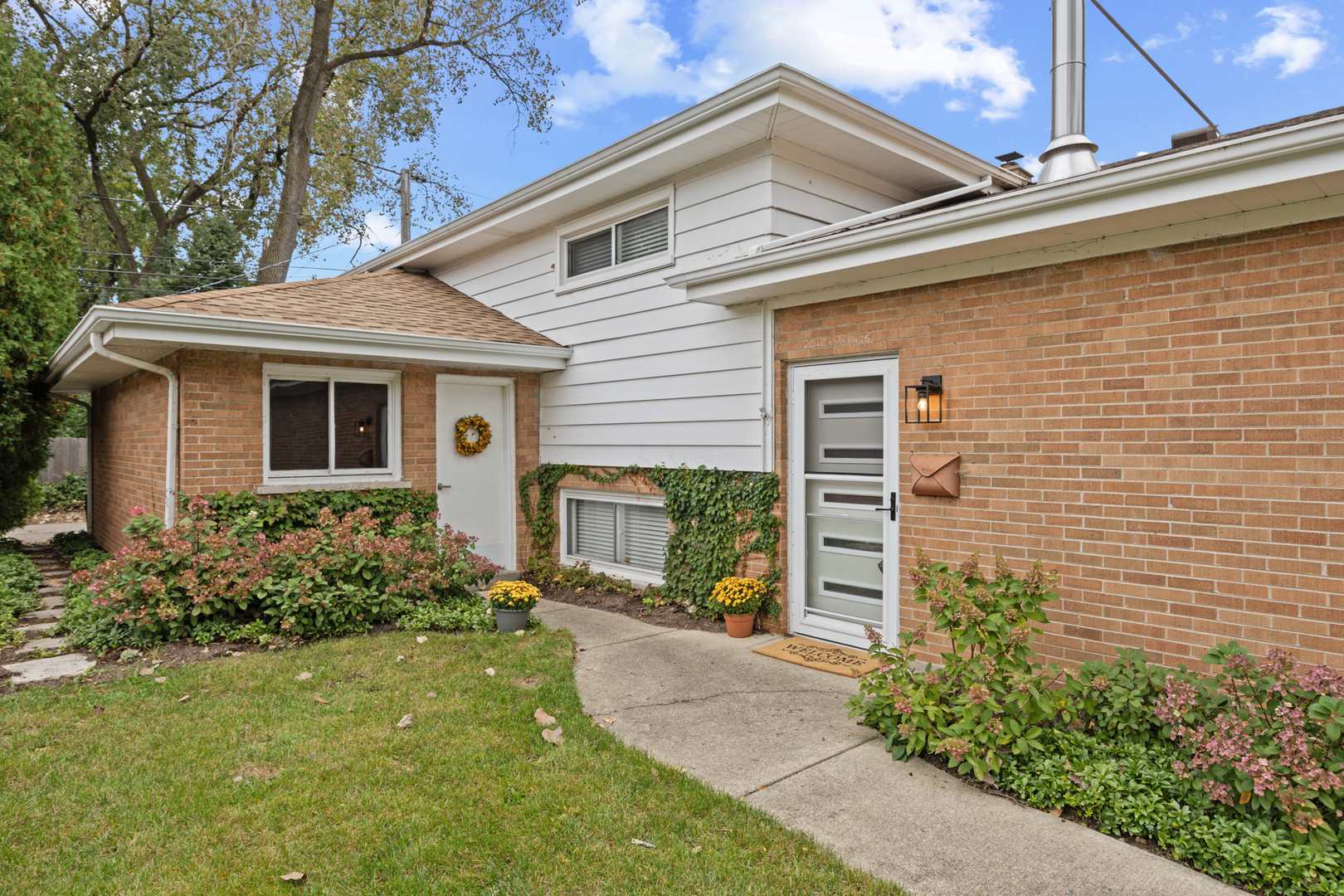 248 Glenview Road Property Photo 3