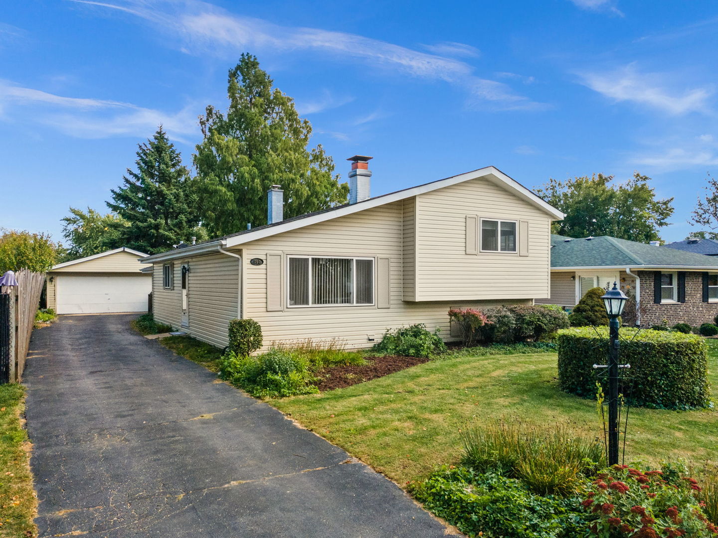 391 N Kramer Avenue Property Photo 1