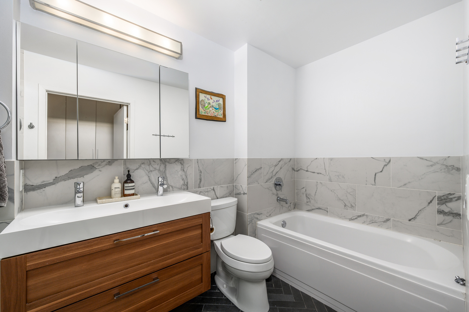 920 W Madison Street B6 Property Photo 17