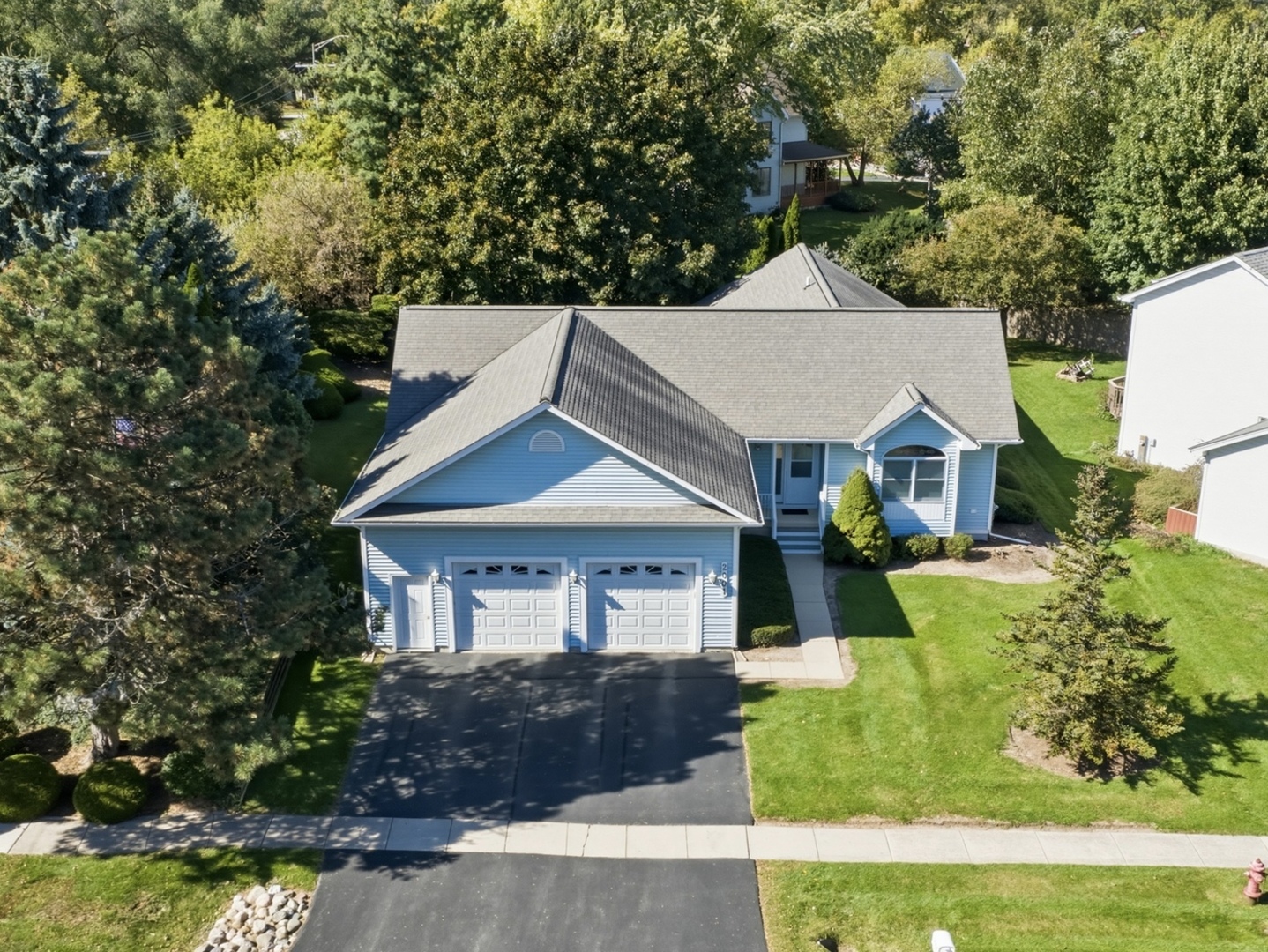 2001 Red Barn Road Property Photo 1