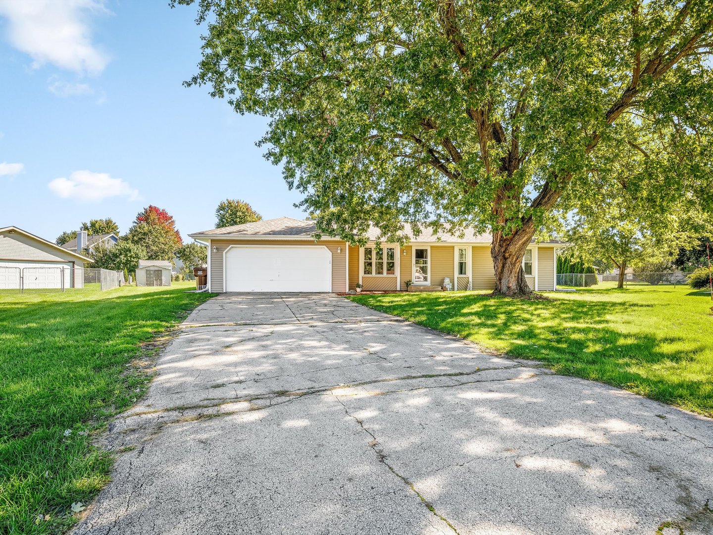 8523 Terrang Court Property Photo 3