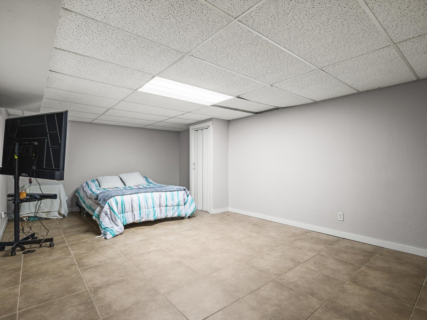 8523 Terrang Court Property Photo 25