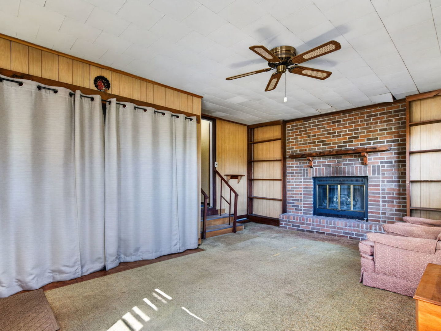 2485 E Division Street Property Photo 27