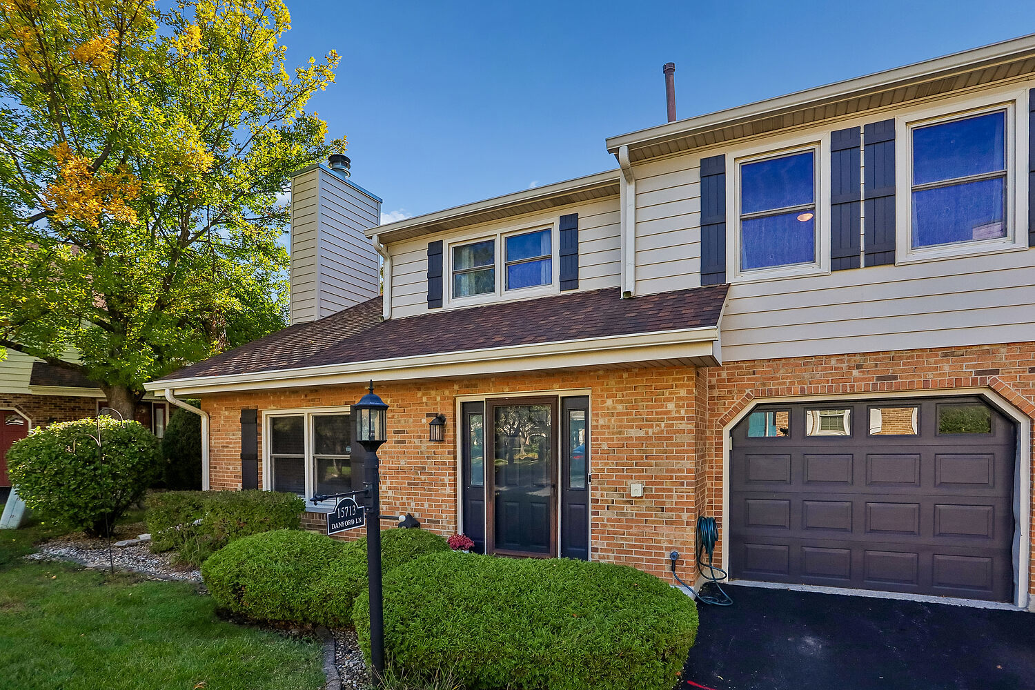 15713 Danford Lane Property Photo 1