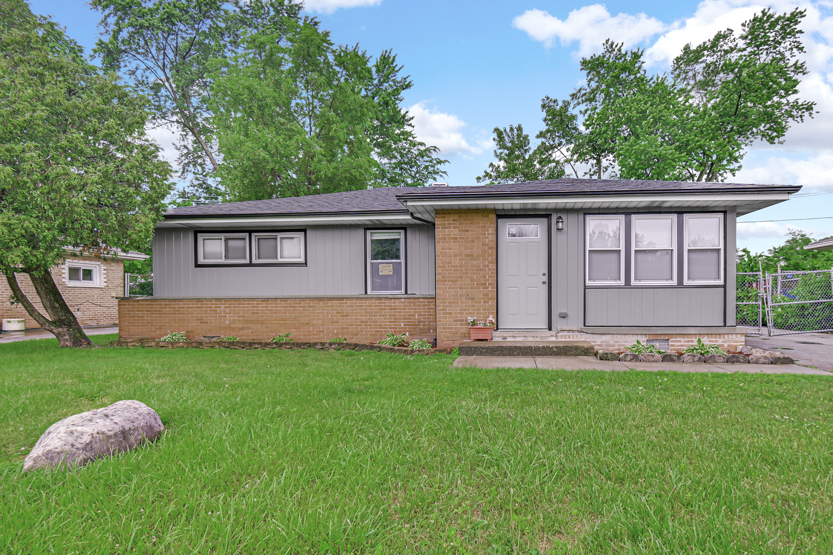16158 Plymouth Drive Property Photo 1