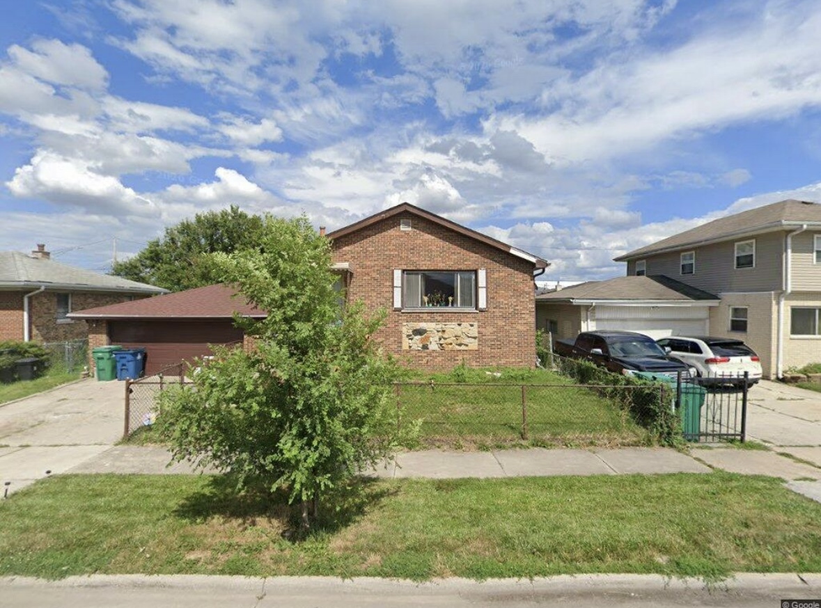 15233 8th Avenue Property Photo 1