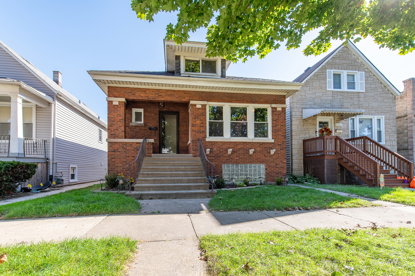 1227 Highland Avenue Property Photo 1