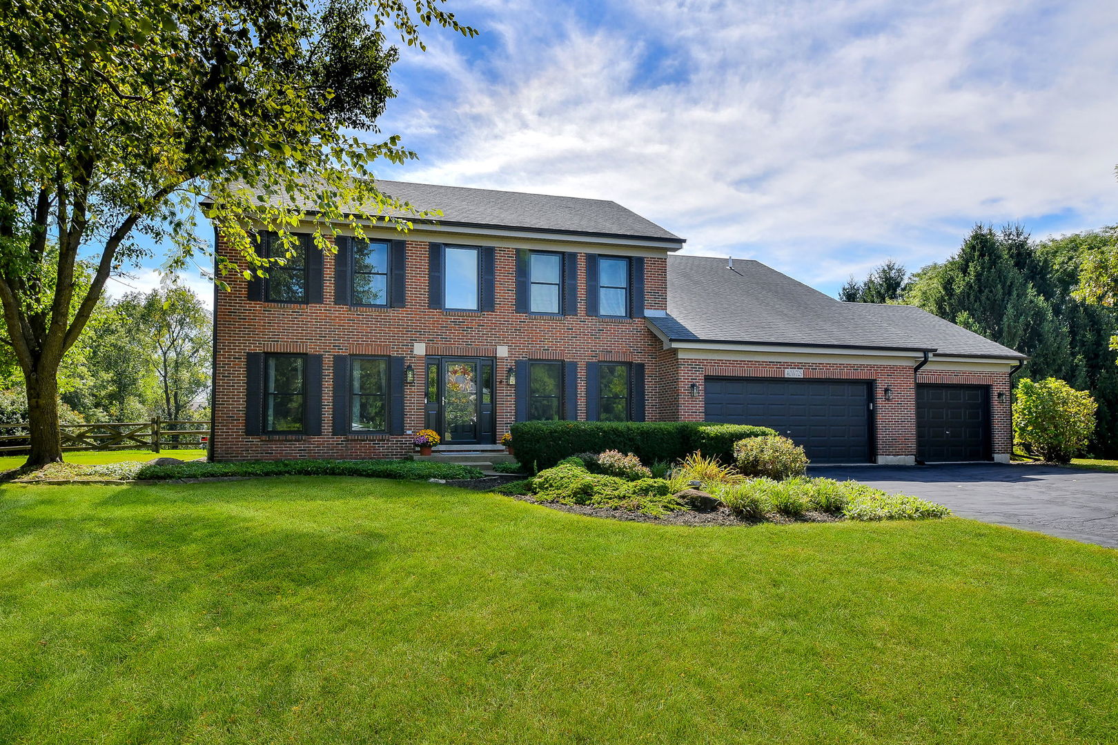 12777715 Property Photo 1
