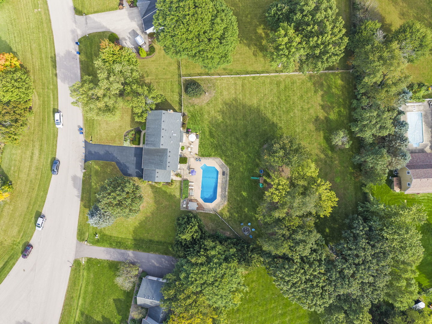 12777715 Property Photo 32